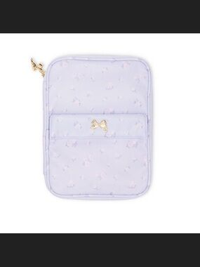 LoveShackFancy x Target - Yoobi Everblooming
Rosettes Tech Organizer